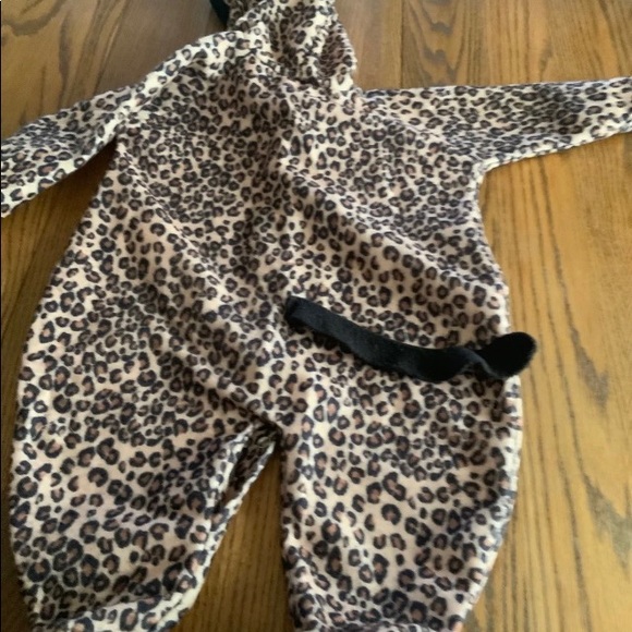 Baby cheetah costume - Picture 4 of 4